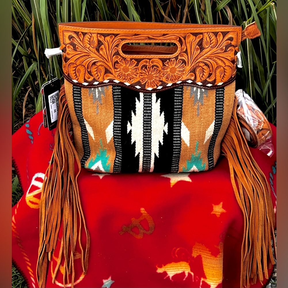 Tooled Leather Saddleblanket Fringe Purse